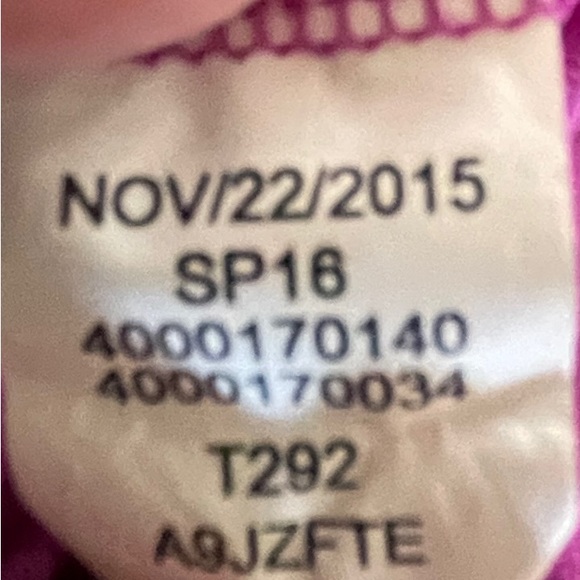 The North Face Top Womens X Large V Neck Short Sleeve Tee Shirt Active - Picture 6 of 6